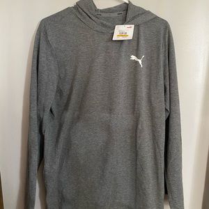 Mens small Puma hooded long sleeve shirt. NWT.